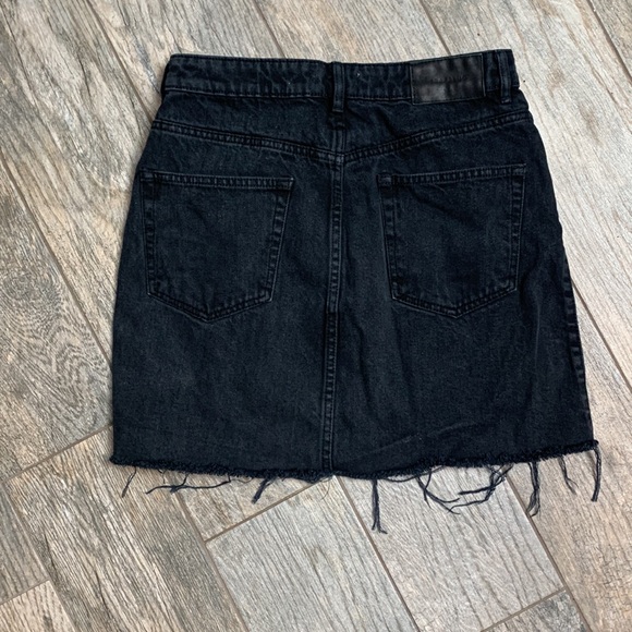 Zara Authentic Denim mini skirt - Picture 3 of 8